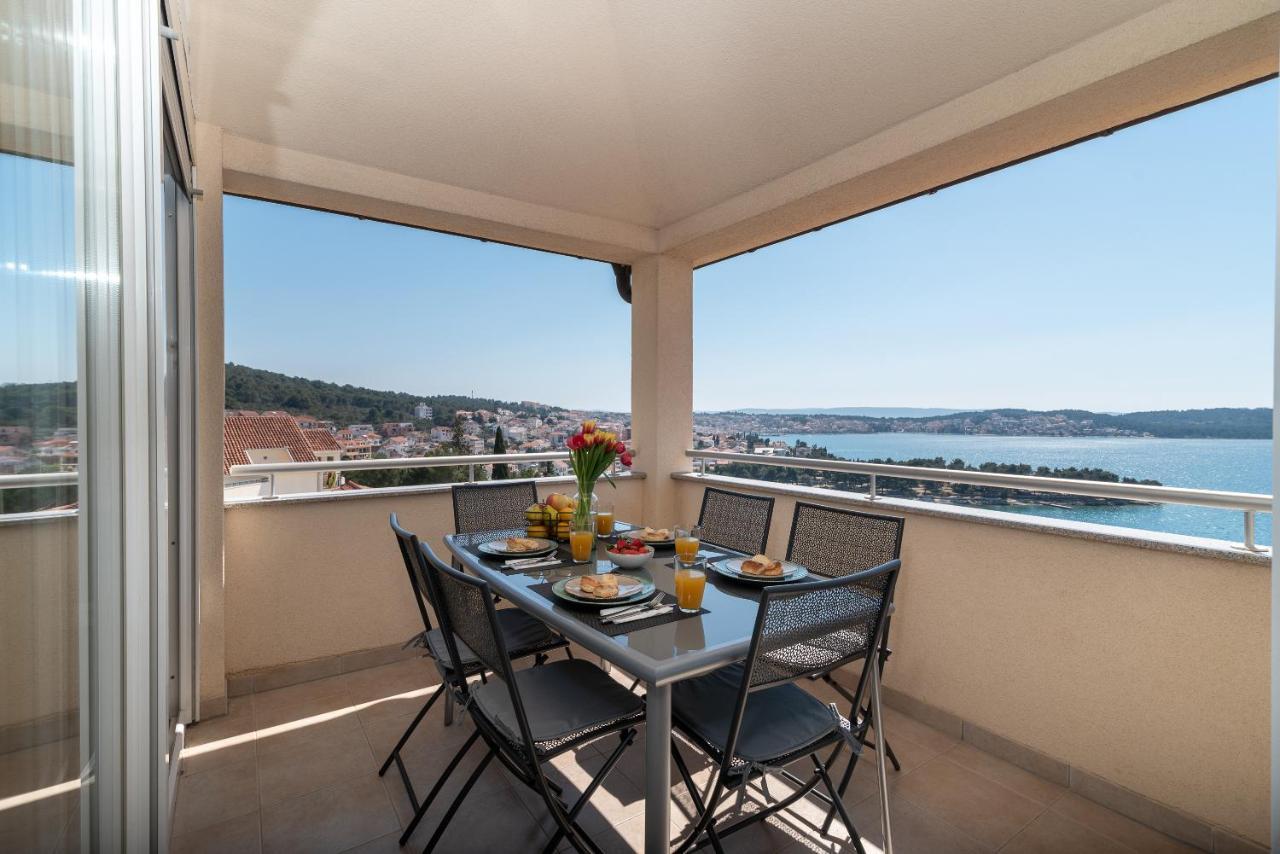 Apartment No. 8 Trogir Eksteriør bilde