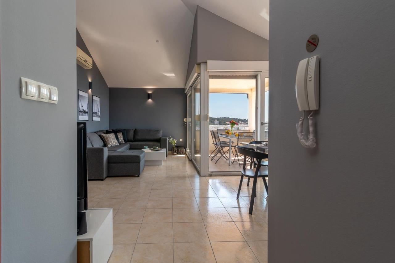Apartment No. 8 Trogir Eksteriør bilde