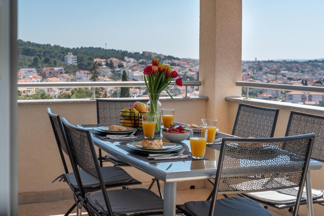 Apartment No. 8 Trogir Eksteriør bilde