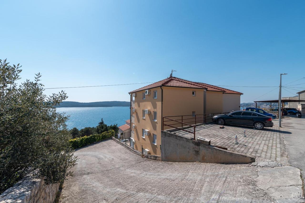 Apartment No. 8 Trogir Eksteriør bilde